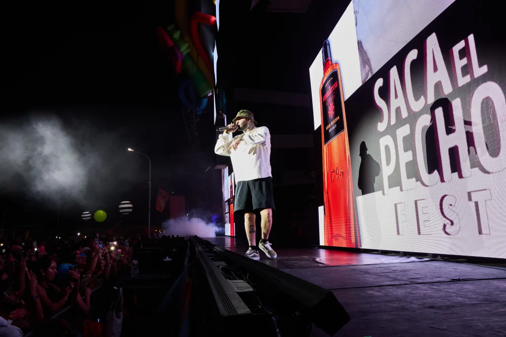 Farruko performing on Friday April 3. / Photo: El Estímulo